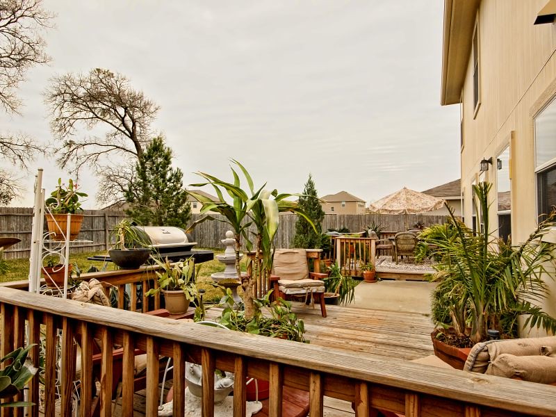 Deck OLYMPUS DIGITAL CAMERA Better Homes and Gardens Real Estate