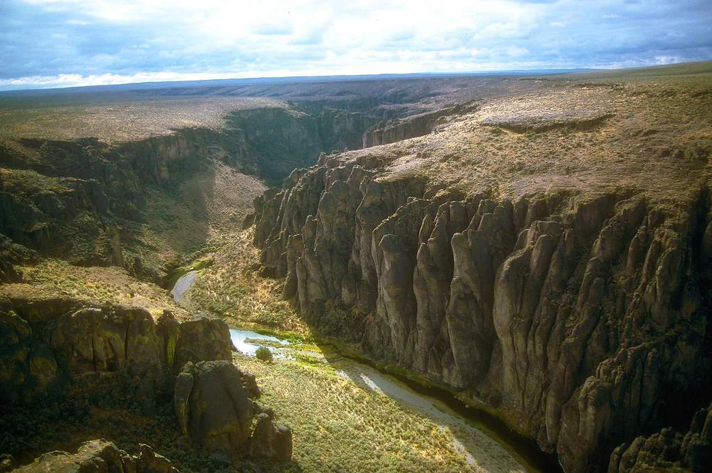 Owyhee River The "Grand Canyon" of Oregon! Deep down into … Flickr