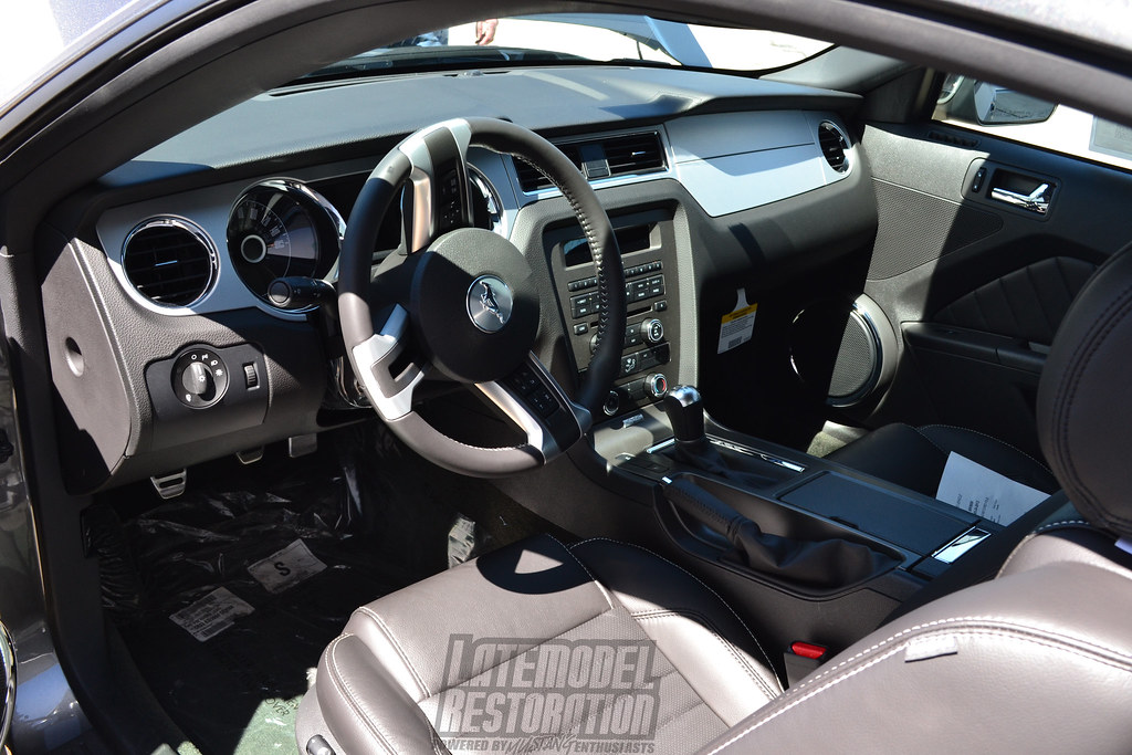 2014 Ford Mustang GT 5.0L The 2014 Mustang GT's interior s… Flickr