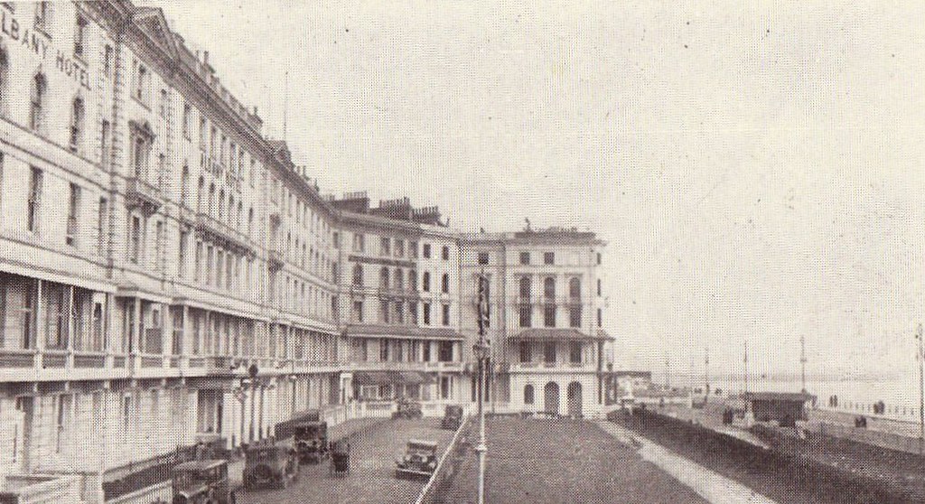 Robertson Terrace and the Queen's Hotel, Hastings. Early 1… Flickr