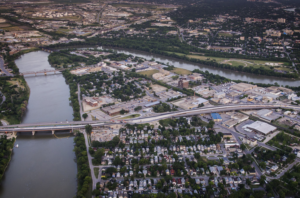 Point Douglas Winnipeg, Manitoba. Bryan Scott Flickr