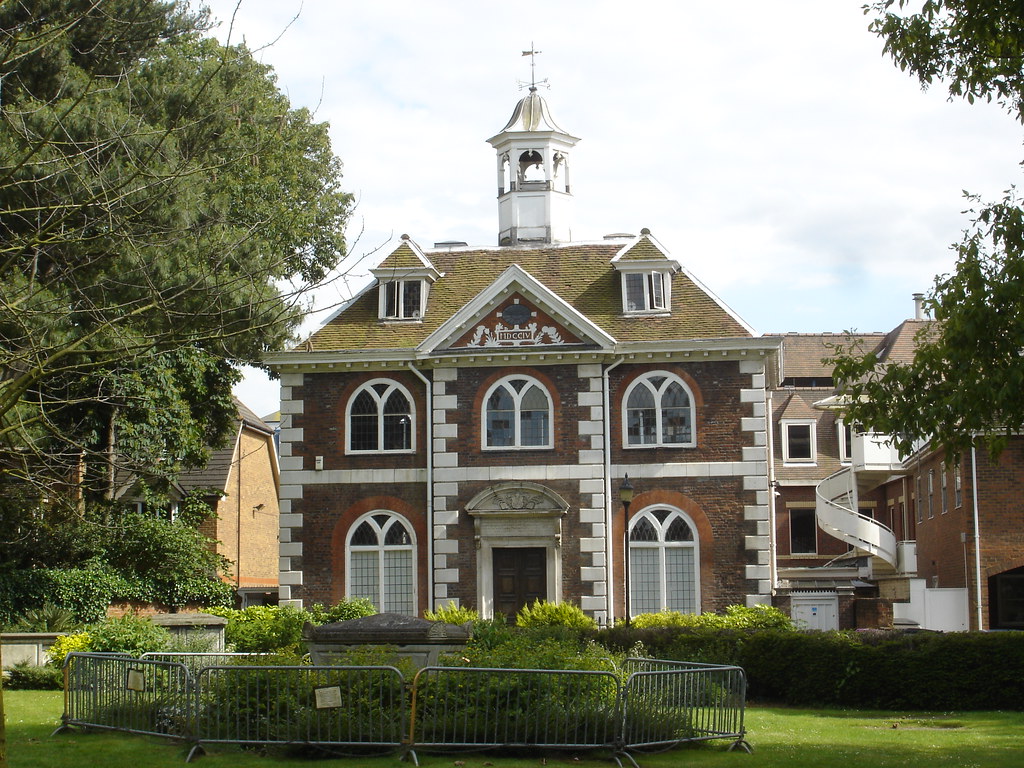 Elizabeth Fuller Free School, Watford The Free School was … Flickr