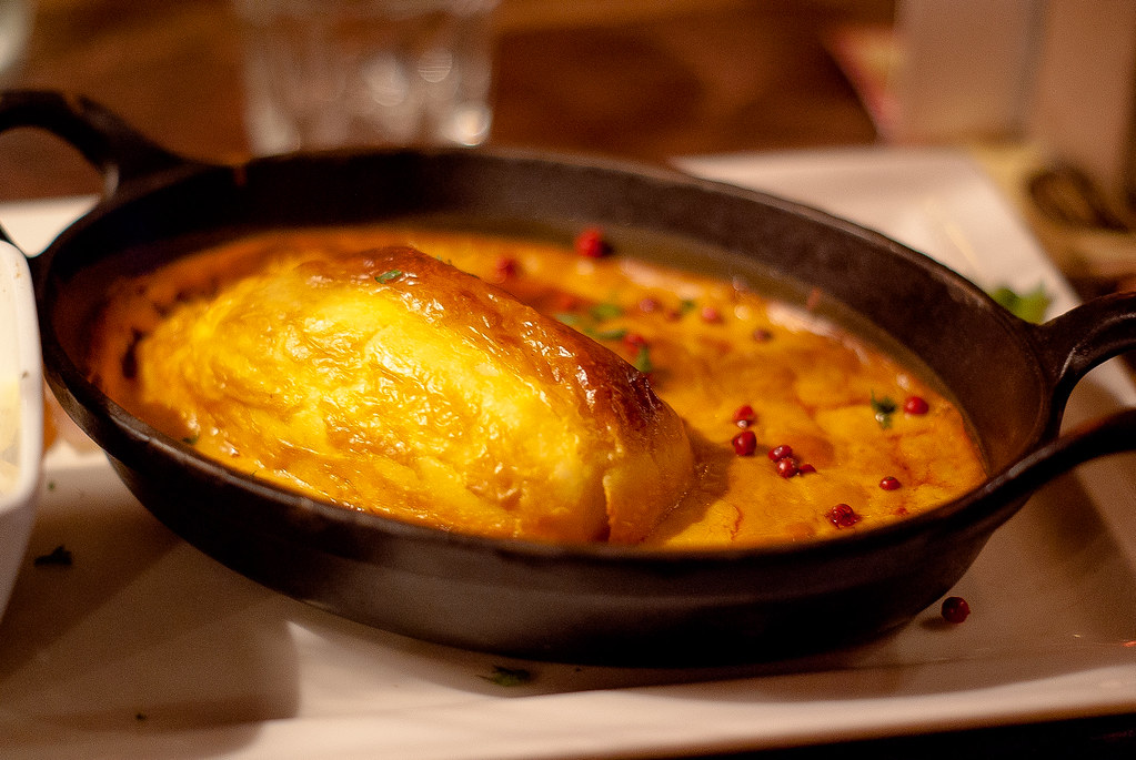 Quenelle de brochet, sauce Nantua Flickr