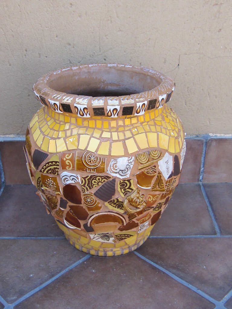 Mosaic Pot Mosaic Pot created years ago using shards of ce… Flickr