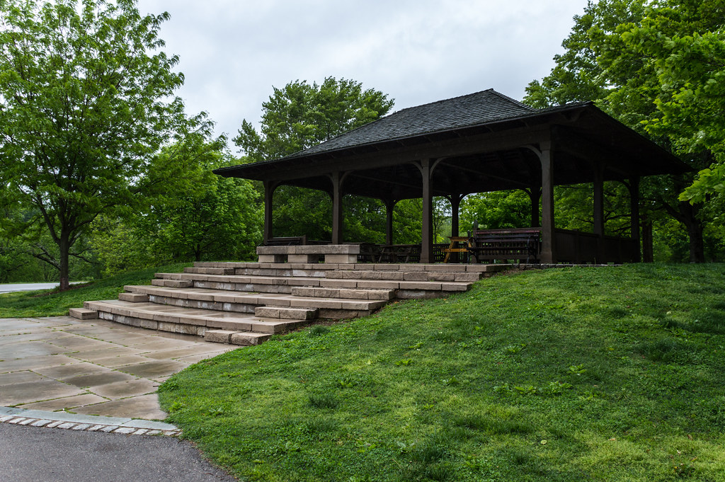 Pavilion The Pavilion at Dog Hill in Cherokee Park. _DSC61… Flickr