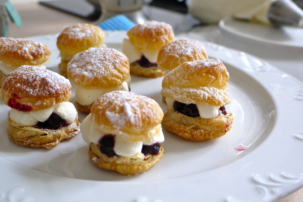 Puff pastry petit fours Simple dessert made by cutting in … Flickr