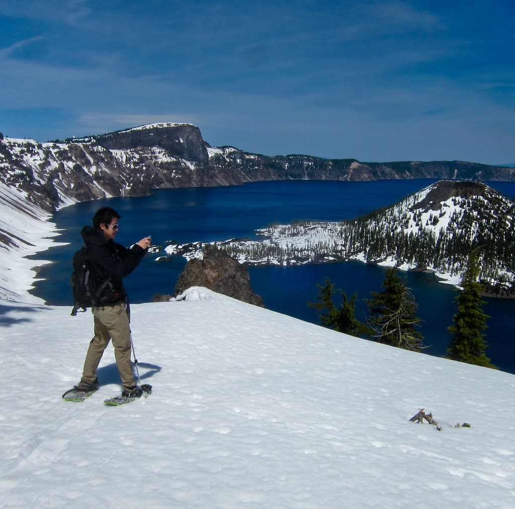 Snowshoeing With Libo Crater Lake National Park, Oregon Li… Flickr