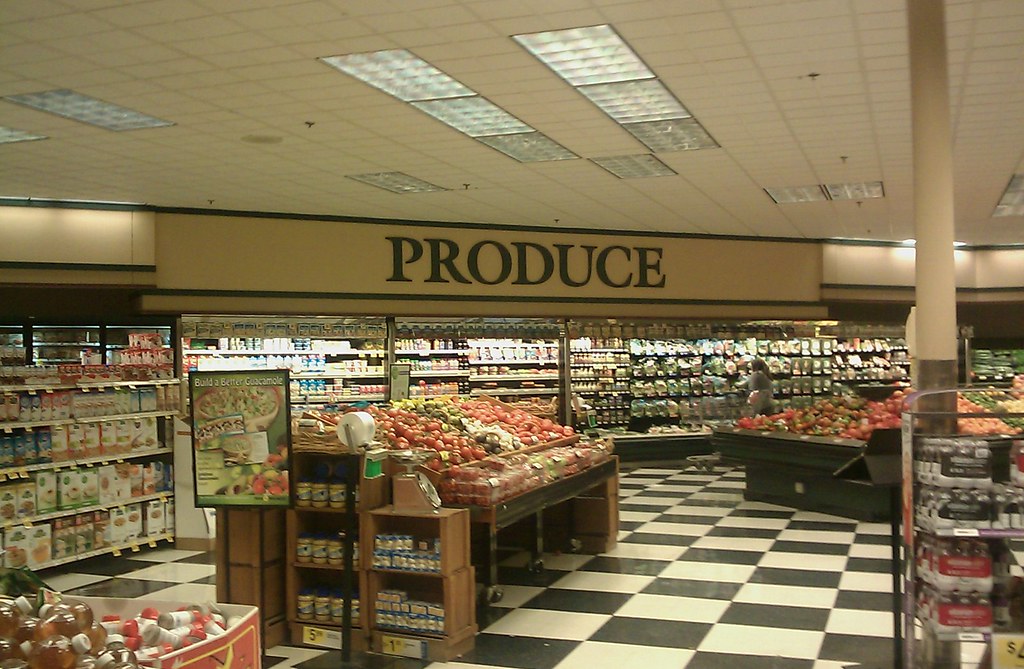 Inside the West Memphis Kroger Going inside the old West M… Flickr