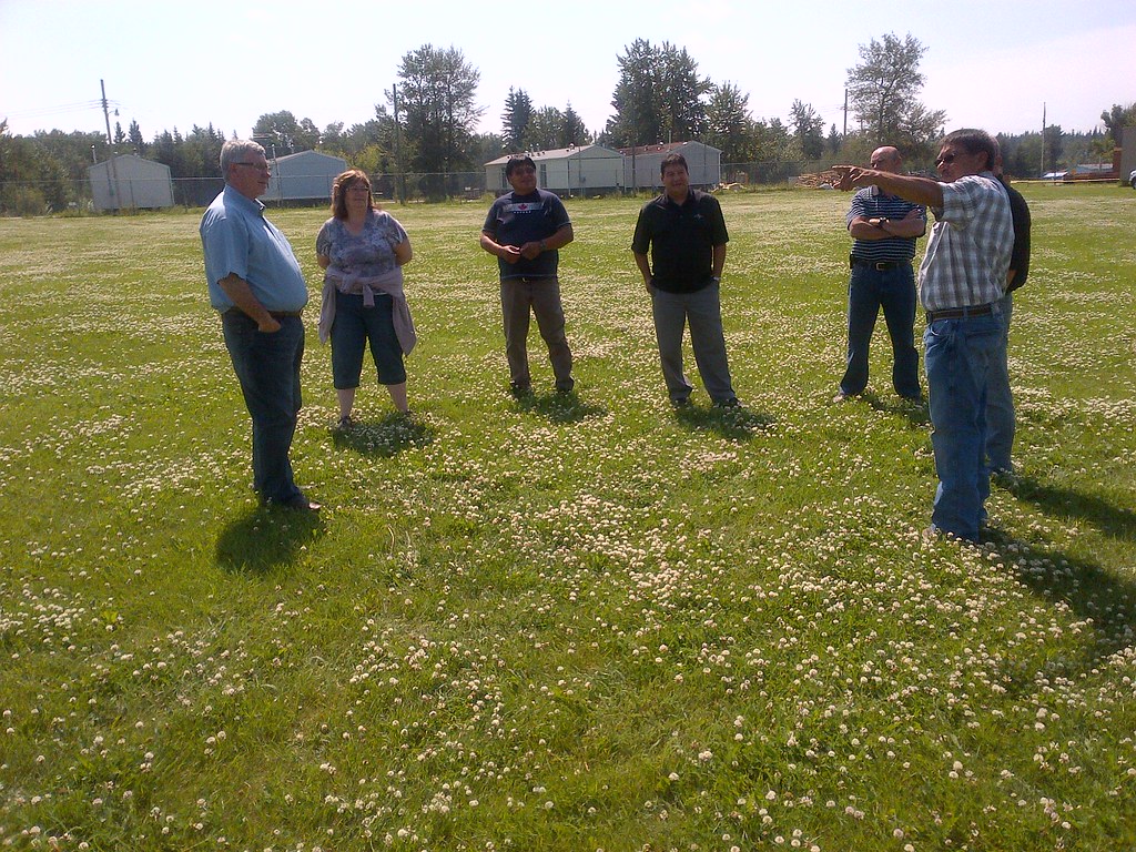 Gift Lake Metis Settlement Minister Campbell at the new sc… Flickr