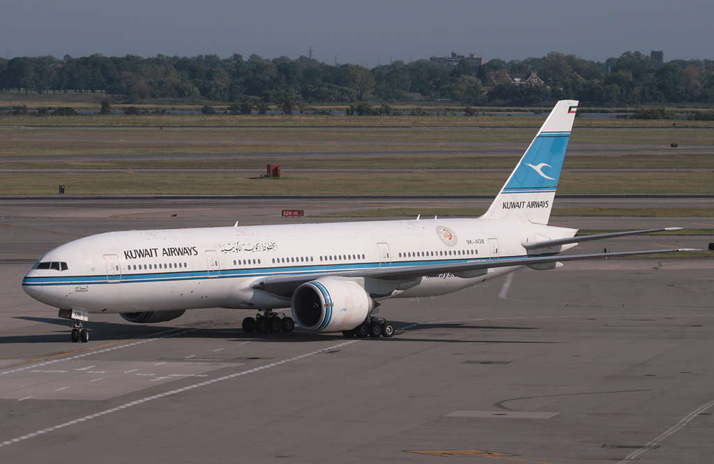 KUWAIT AIRWAYS, BOEING 777 (777200), 9KAOB, at JFK, New … Flickr