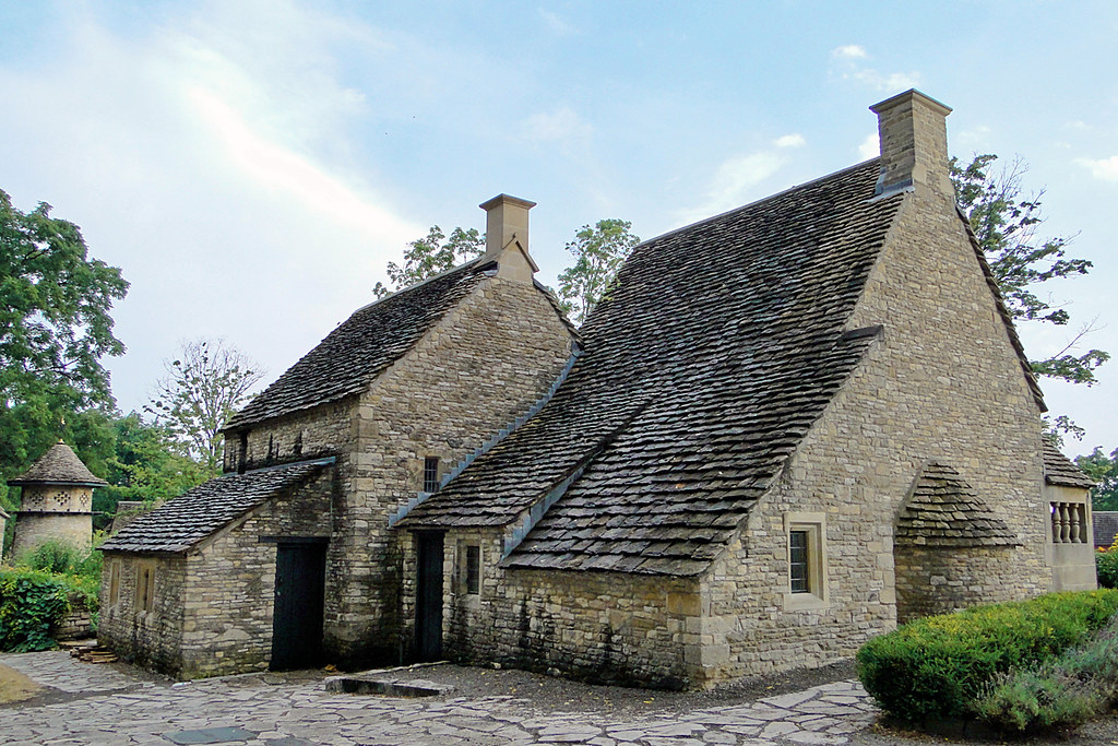 Cotswold Cottage The rear of the cottage. Henry Ford bough… Flickr