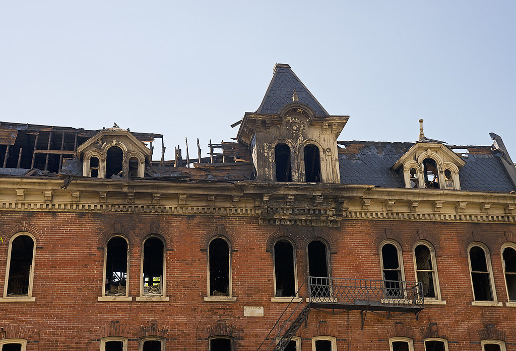 The gutted Hotel Do De, Bellefonte, PA The historic 1861 G… Flickr