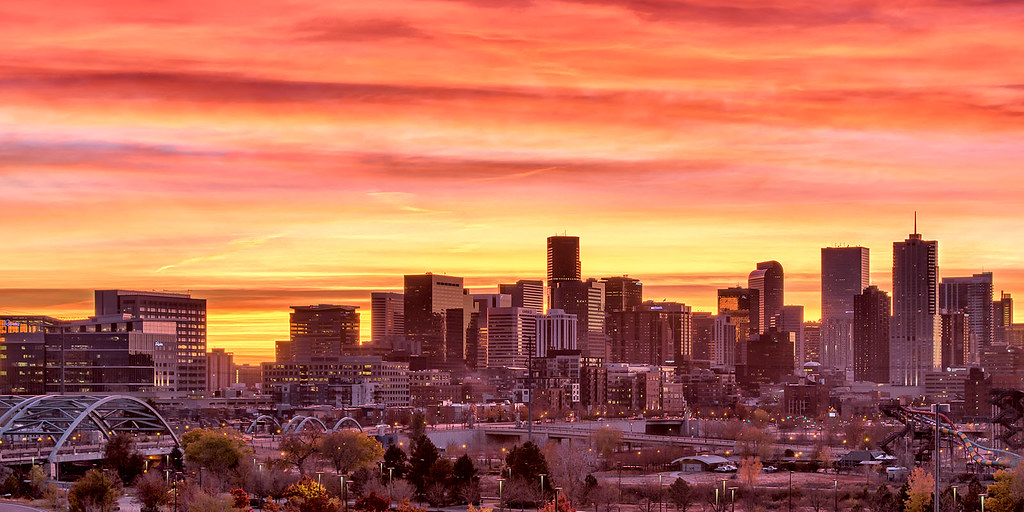 Denver Morning November just before sunrise in Denver,… Flickr
