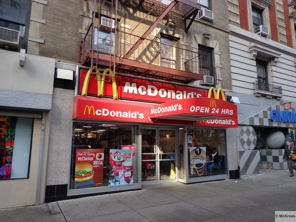 McDonald's New York 2271 Broadway (USA) McDonald's New Yor… Flickr