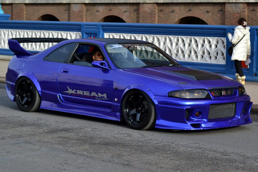 Nissan Skyline R33 GTR | Seen in Tower Hill, London. | Flickr
