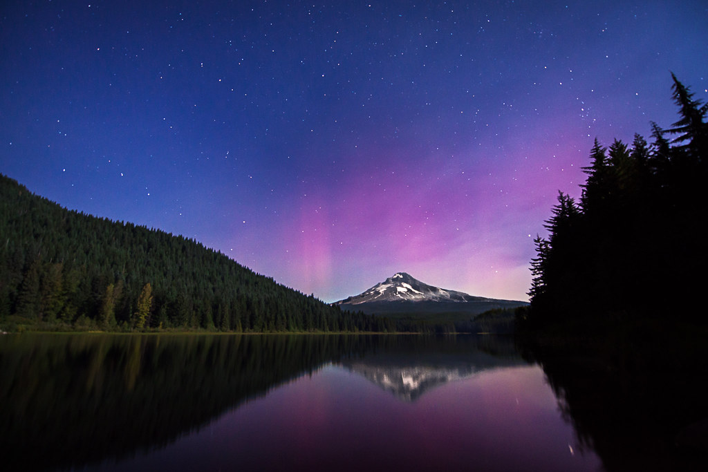 Aurora Over Mt. Hood, Oregon Another shot at Trillium Lake… Flickr