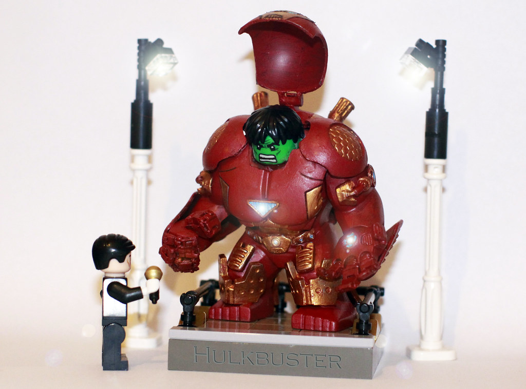 Lego HULK BUSTER Body Function Like every Iron Suit, the… Flickr