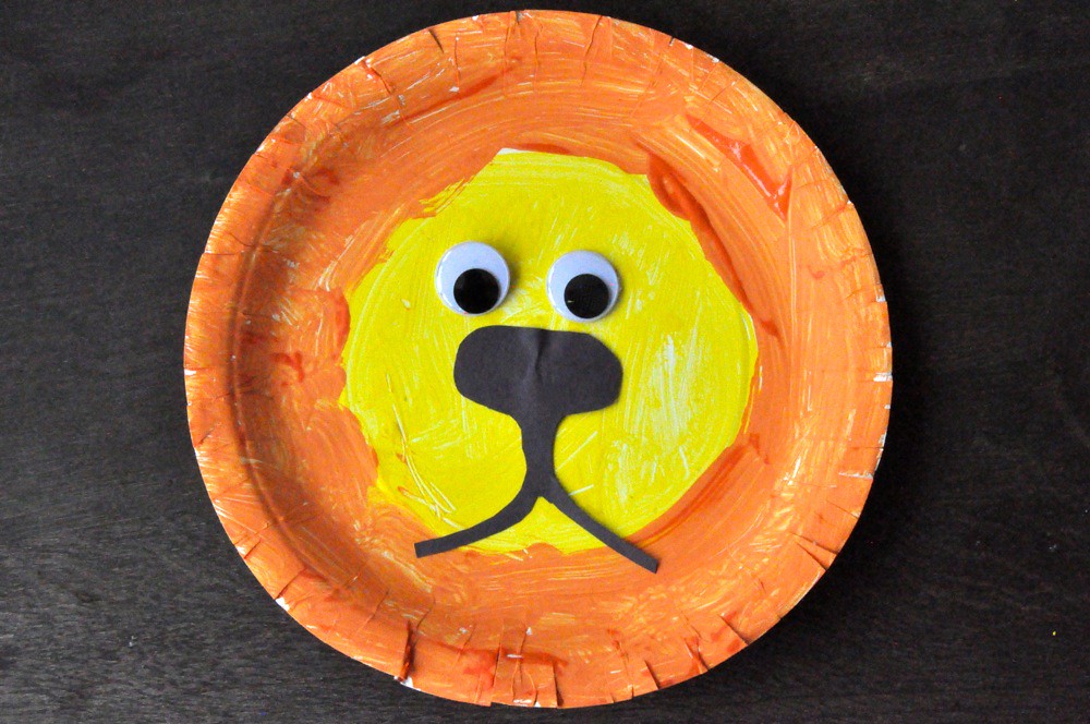 Paper plate lion craft SortingSprinkles Flickr