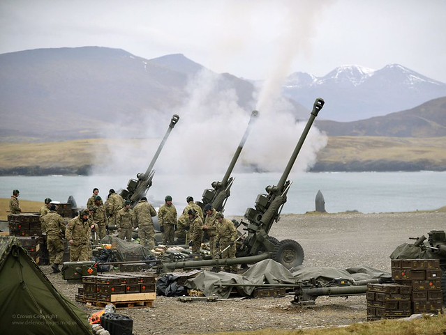 29 Commando Royal Artillery Firing 105mm Light Gun Flickr Photo Sharing!