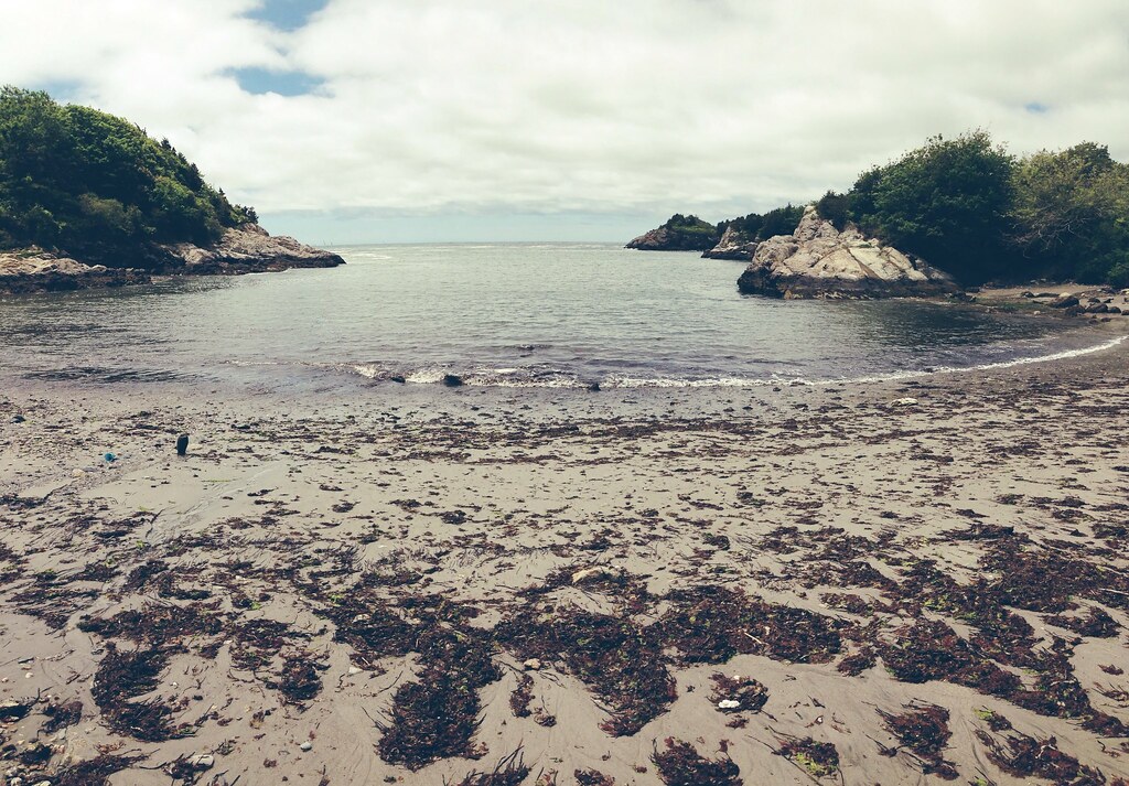 Moonrise Kingdom Beach Fort Wetherill State Park in Rhode … Flickr
