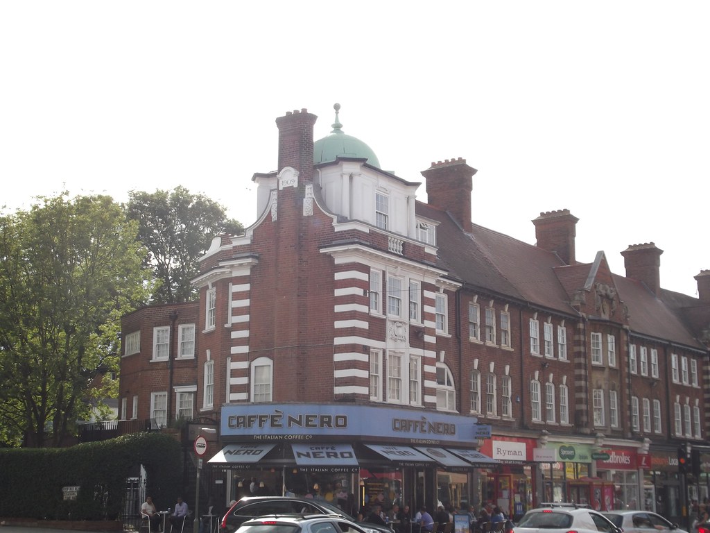 The Promenade Golders Green Road, Golders Green Caffe … Flickr
