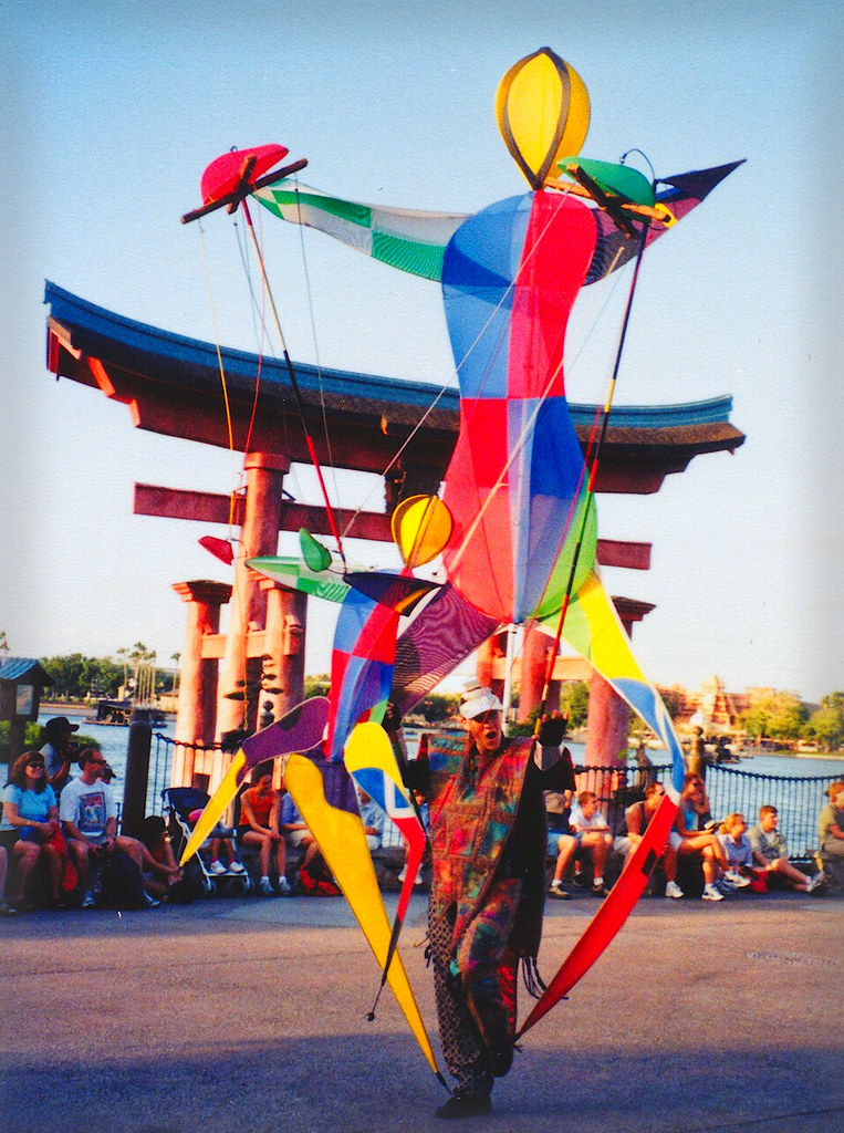Way Back Weekend Tapestry of Nations, Epcot, 2001 Flickr