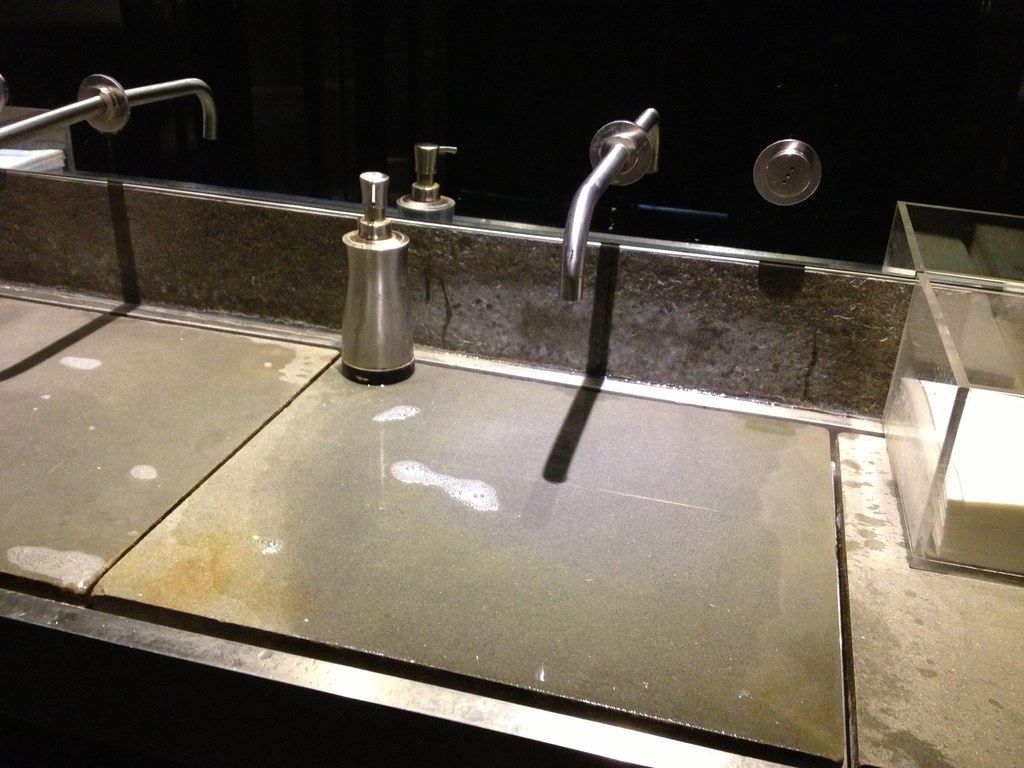 Infinity sink, Katsuya bathroom (Glendale). Elysse Flickr