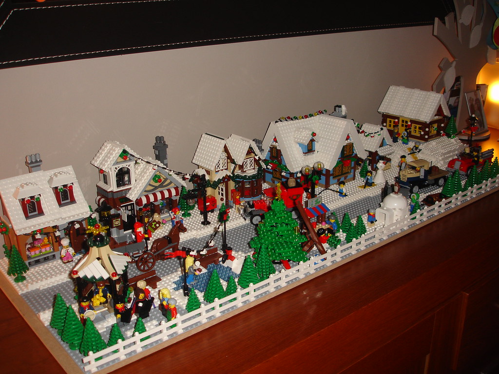 Final Lego Winter Village Layout My Lego Winter layout for… Flickr