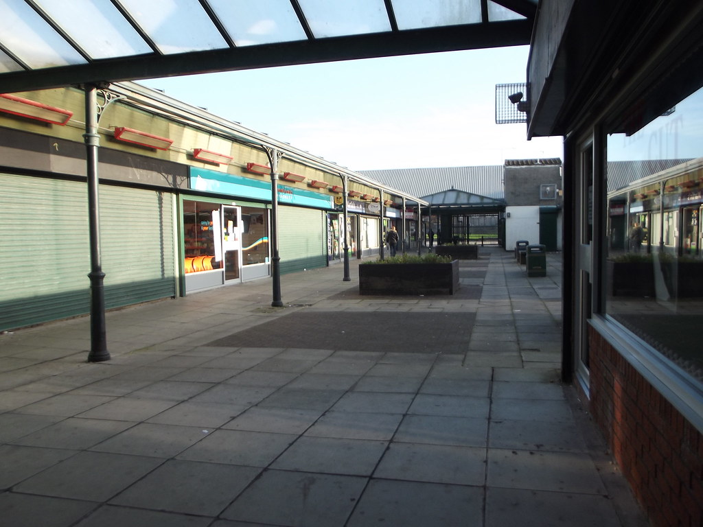 Digmoor Shopping Parade Skelmersdale New Town Digmoor Sh… Flickr