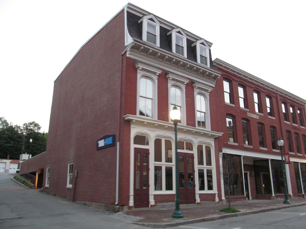 Gardiner, Maine Gardiner, Maine Doug Kerr Flickr