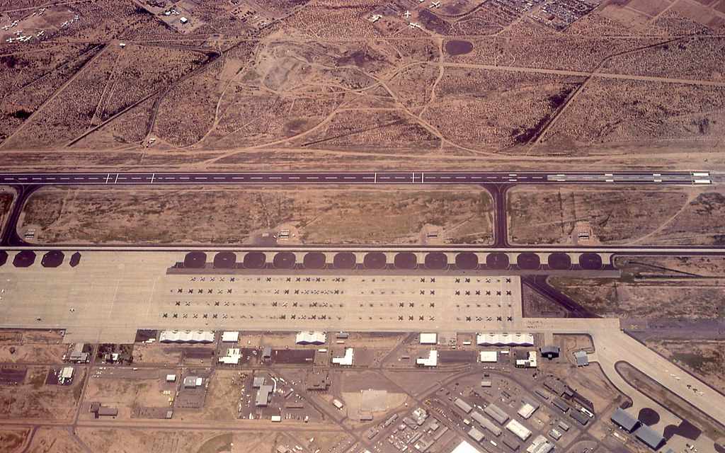 Davis Monthan AFB, Tucson 1980 Flightline of based A10s. … Flickr
