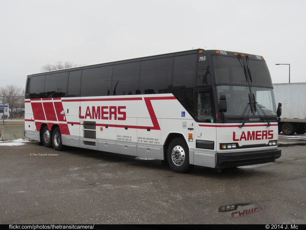 Lamers Bus Lines 765 Operated by Lamers Bus Lines Inc. Gr… Flickr