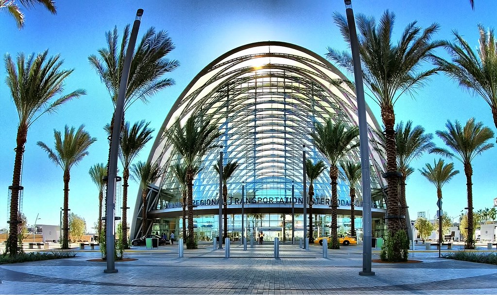 Anaheim, CA train station ARTIC At the end of December 2… Flickr