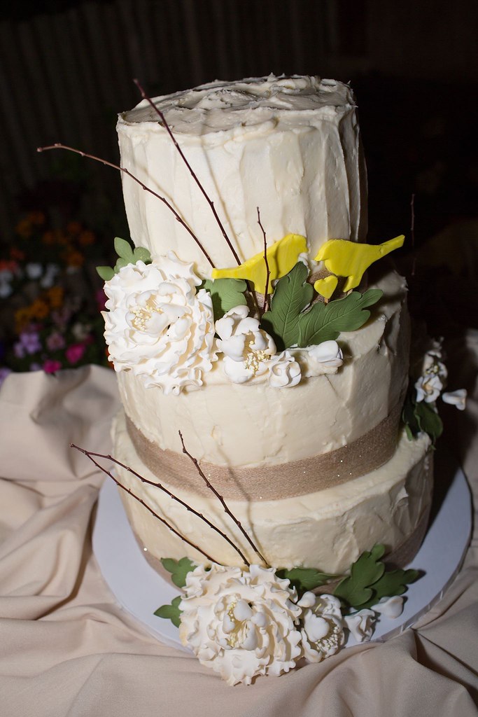 Rustic styled wedding cake. Carrot cake and cream cheese f… Flickr