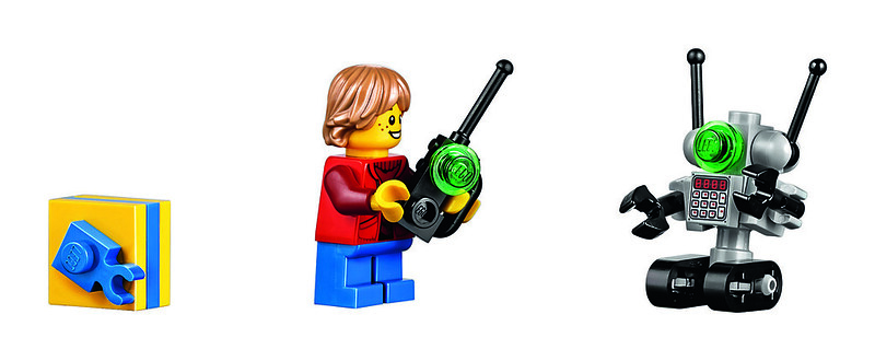 [PRESS RELEASE] Announcing 10254 Winter Holiday Train LEGO Town