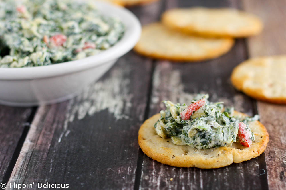Gluten Free Skinny Spinach Artichoke Dip (made with greek yogurt)