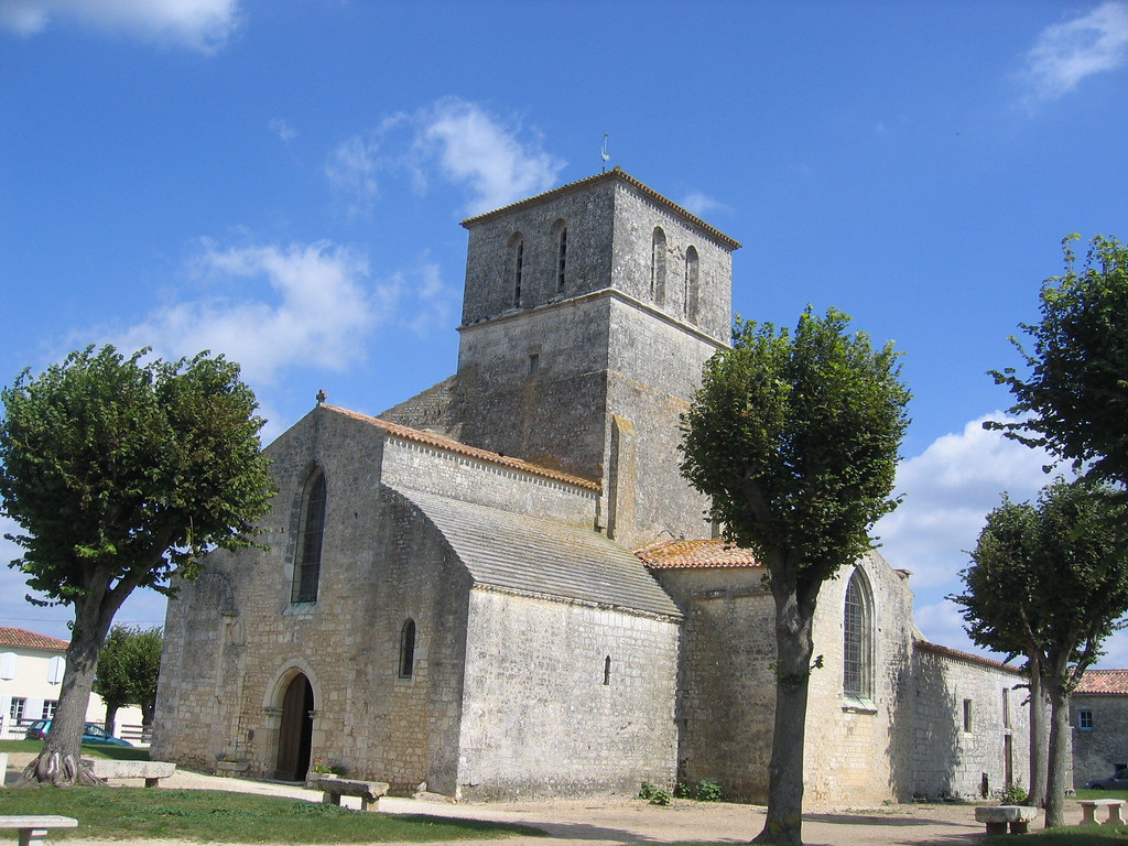 SaintSornin (CharenteMaritime) Eglise SaintSaturnin à S… Flickr