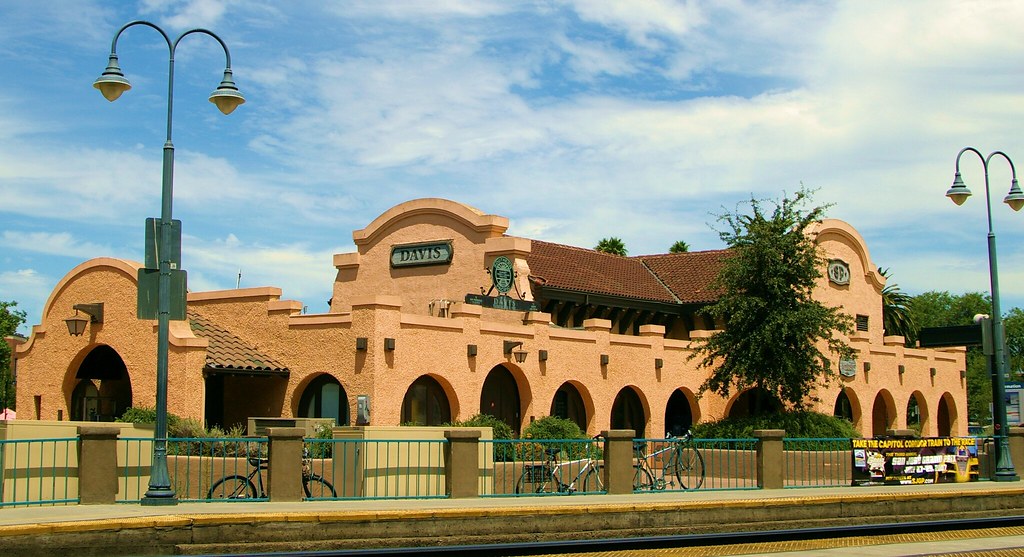 Davis, CA train station Former Southern Pacific station in… Flickr