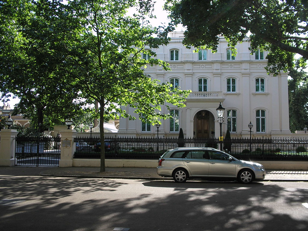 Sultan of Brunei The Sultan of Brunei's house in London 1JCT Flickr