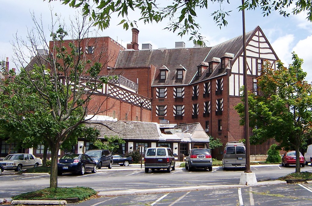 Urbana, IL UrbanaLincoln Hotel This was originally the ba… Flickr