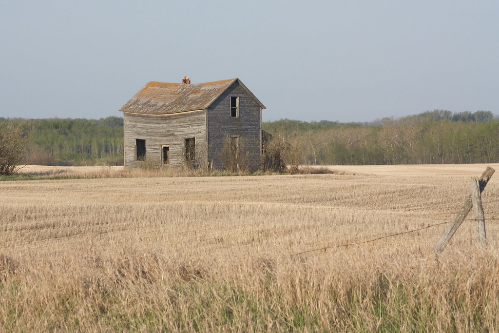 Still Standing Old farm house, south west of Togo, Saskatc… Ken