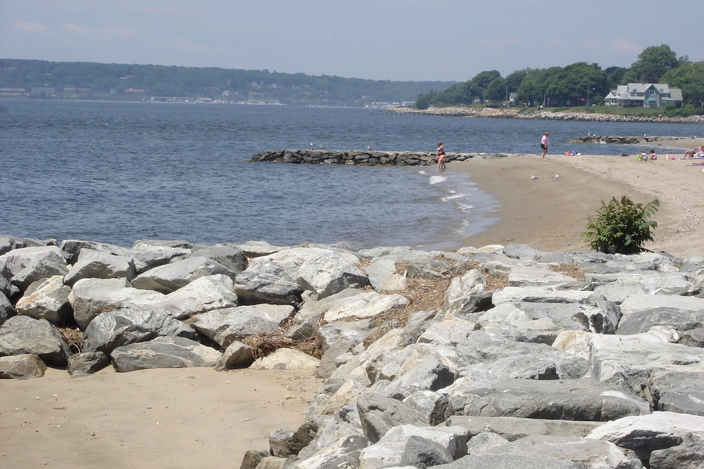 Oakland Beach (Warwick, RI) Roger Williams Flickr