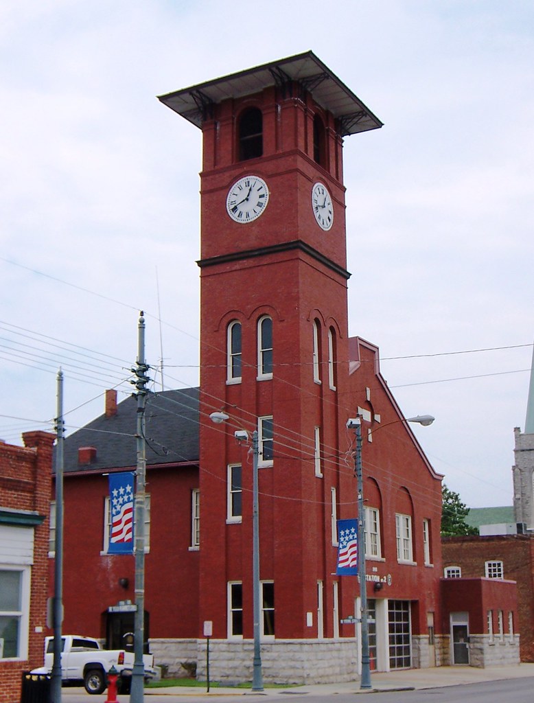 Henderson, NC Fire Station and City Hall On the National R… Flickr