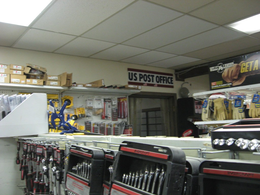 Prudhoe Bay (Deadhorse) Alaska Jun 16 07 The USPO in the… Flickr