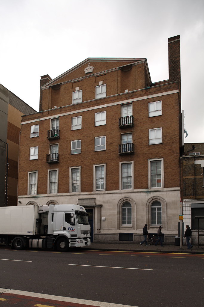 Police Section House, Hackney Police Section House (19501… Flickr