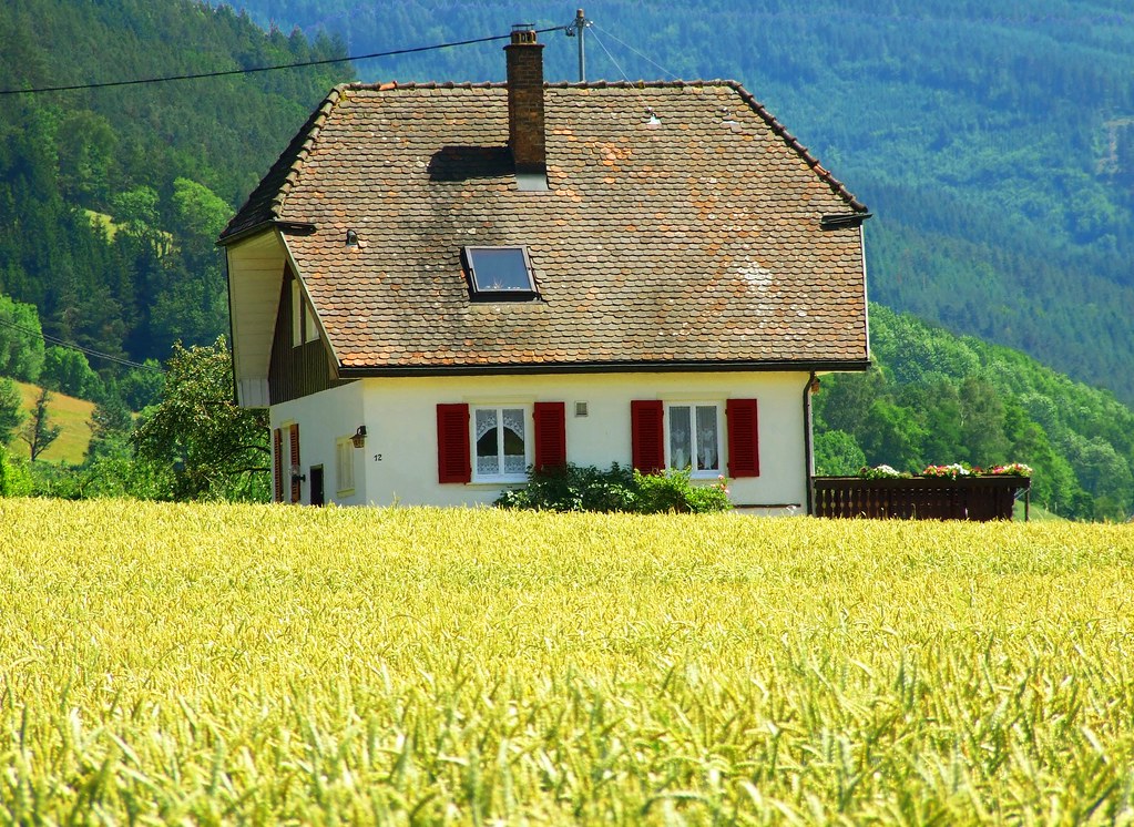 farm Typical farm house in the Schwarzwald (Black Forest),… Flickr