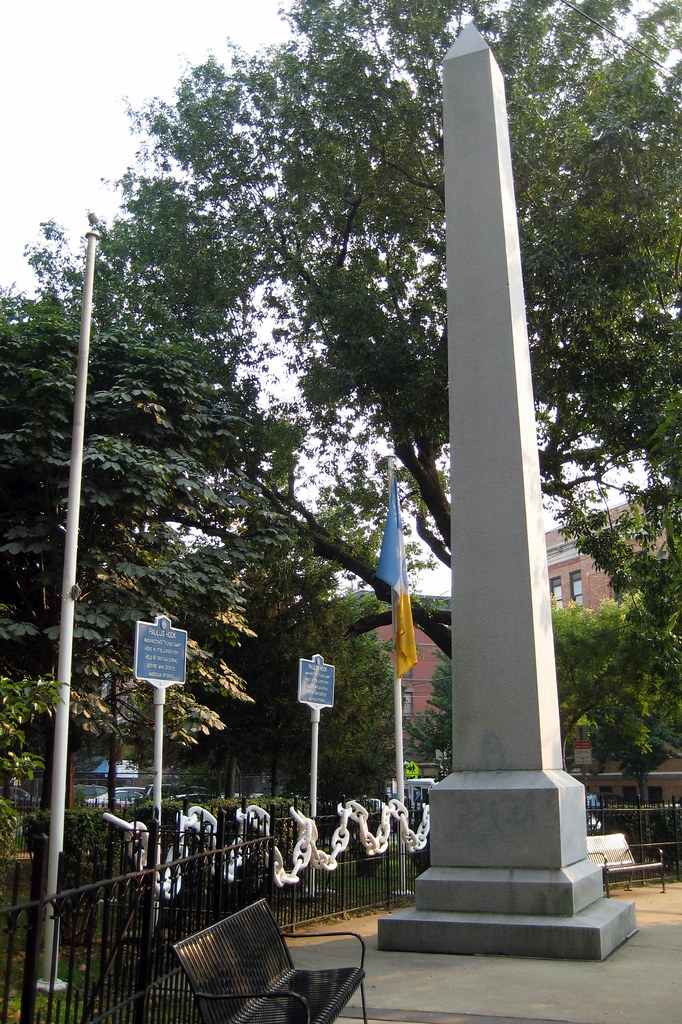 NJ Jersey City Paulus Hook Monument This Monument was e… Flickr