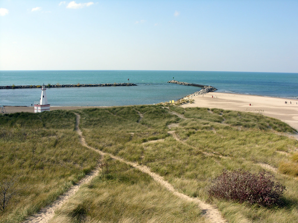 New Buffalo Beach A view from atop the sand dunes at the p… Flickr