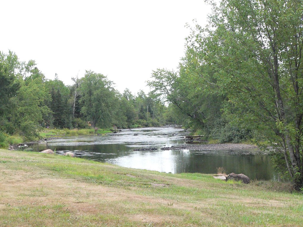 Flambeau River South Fork of the Flambeau River in Park Fa… Flickr