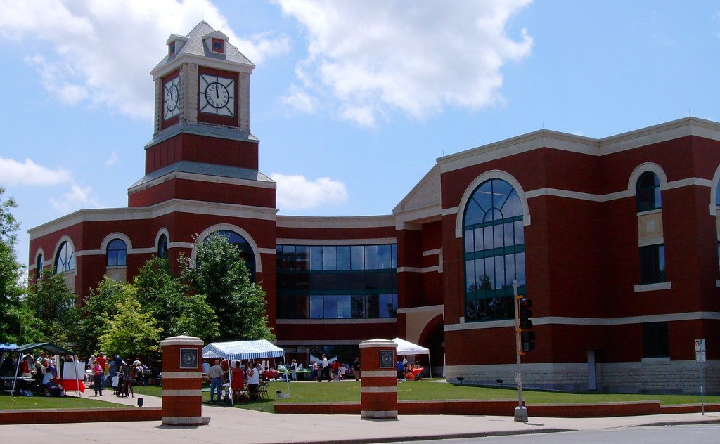 Johnson County Administration Building (Olathe, Kansas) Flickr